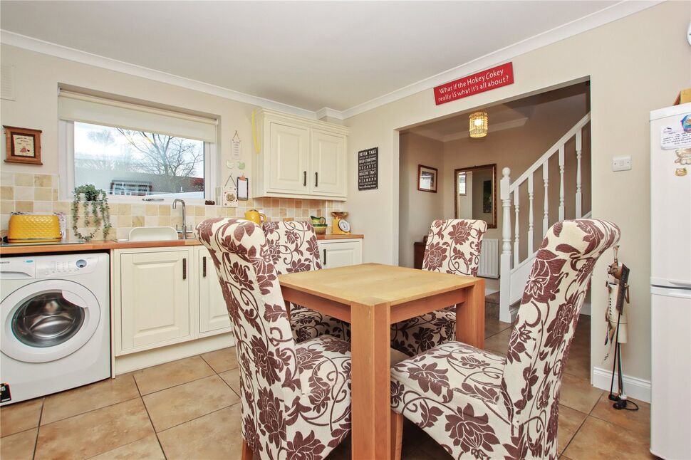 3 bedroom Mid Terrace House for sale, Stanhope, Oxclose, NE38 £149,950