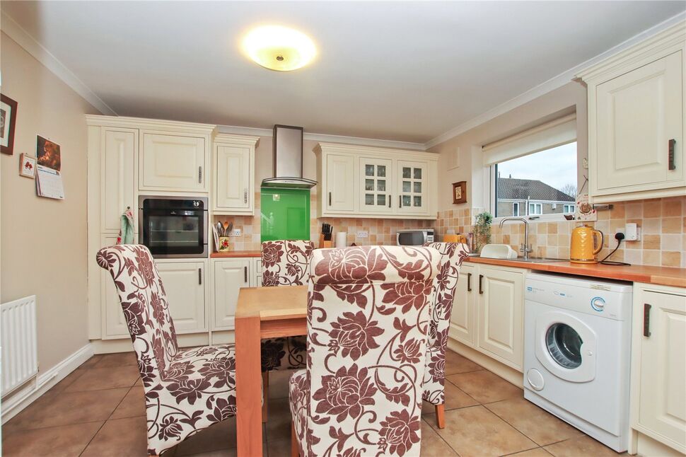 3 bedroom Mid Terrace House for sale, Stanhope, Oxclose, NE38 £149,950