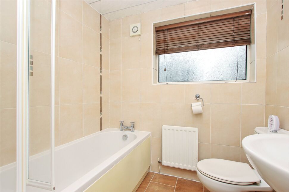 1 bedroom Flat for sale, Barmston Court, Columbia, NE38 £65,000