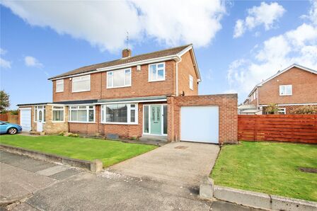 Hampshire Place, 3 bedroom Semi Detached House for sale, £210,000