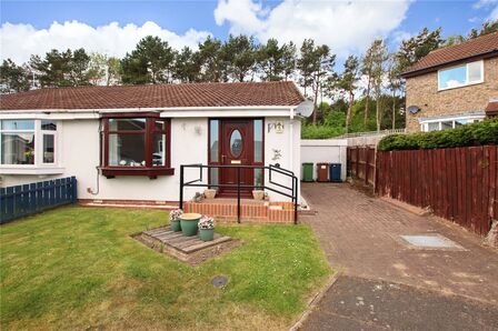 2 bedroom Semi Detached Bungalow for sale