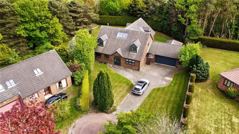 Main image of 5 bedroom Detached House for sale, Carnoustie, Washington, Tyne and Wear, NE37