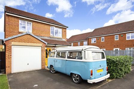 Waxwing, 3 bedroom Detached House for sale, £250,000
