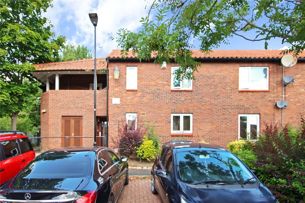 Main image of 1 bedroom  Flat for sale, Caradoc Close, Washington, Tyne and Wear, NE38