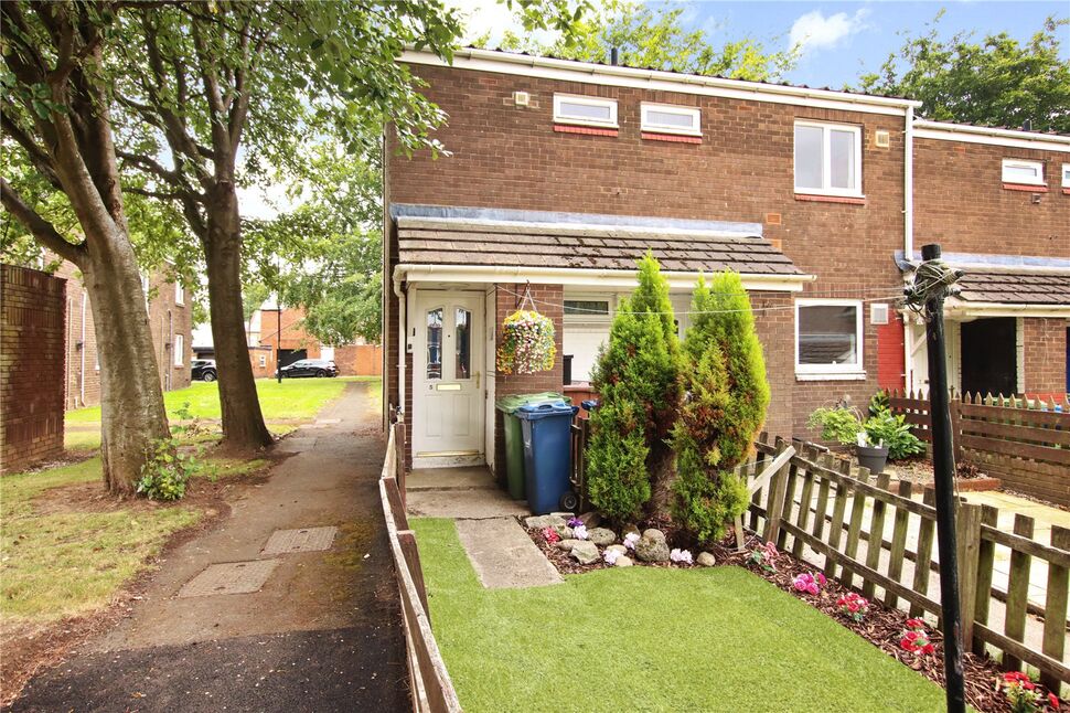 Main image of 1 bedroom  Flat for sale, Willows Close, Washington, Tyne and Wear, NE38