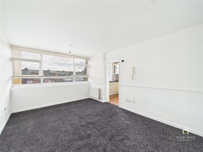 Neville Court, 2 bedroom Flat to rent, &pound;595 pcm
