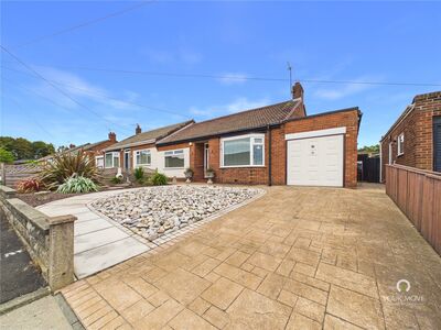 2 bedroom Semi Detached Bungalow for sale