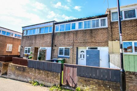 Stridingedge, 4 bedroom Mid Terrace House for sale, &pound;110,000