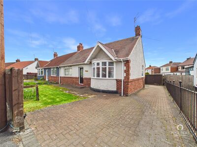 2 bedroom Semi Detached Bungalow for sale