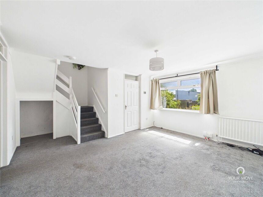 3 bedroom Mid Terrace House for sale