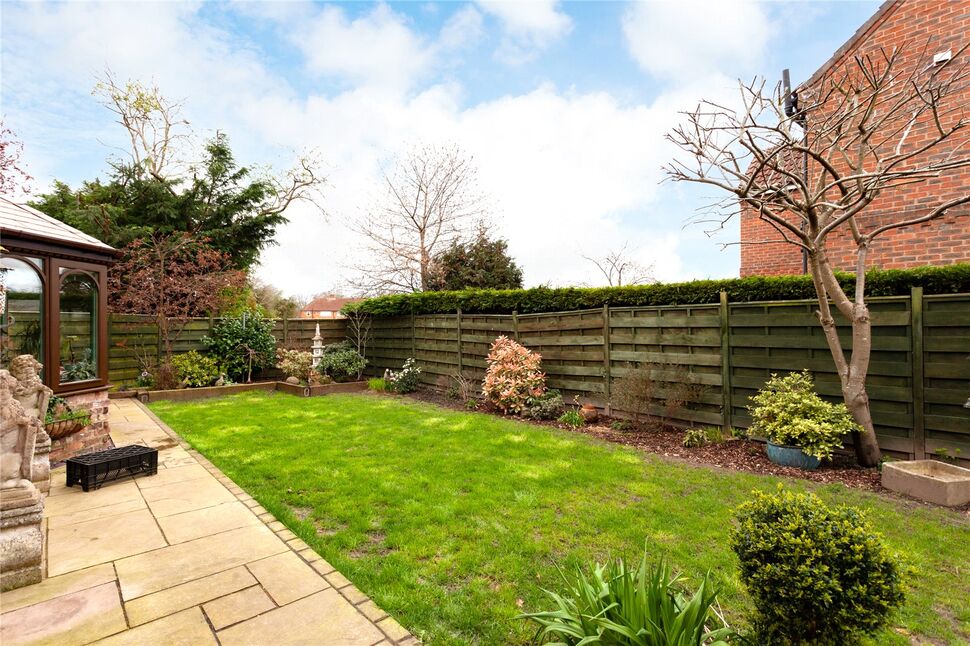 3 bedroom Detached House for sale, The Paddock, Strensall, YO32 £535,000