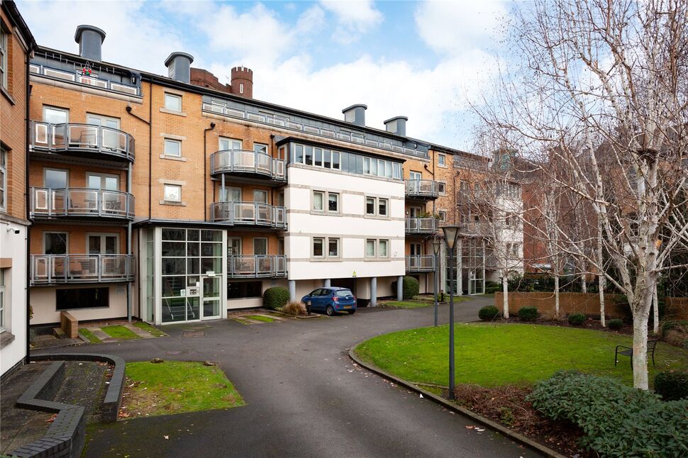 Main image of 2 bedroom Flat for sale, Dixons Yard, York, North Yorkshire, YO1