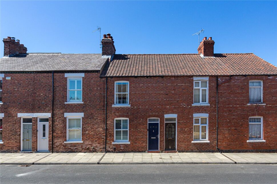 Main image of 3 bedroom Mid Terrace House for sale, Finsbury Street, York, North Yorkshire, YO23