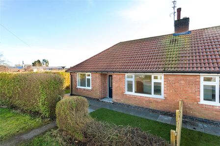 2 bedroom Semi Detached Bungalow for sale