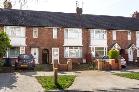 3 bedroom Mid Terrace House for sale