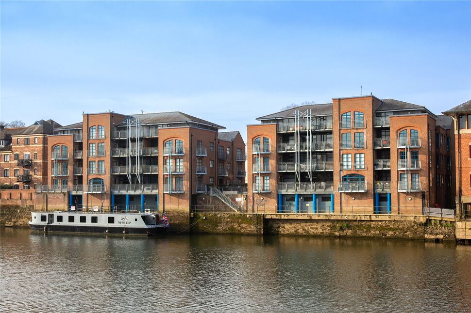 Main image of 1 bedroom  Flat for sale, Skeldergate, York, North Yorkshire, YO1