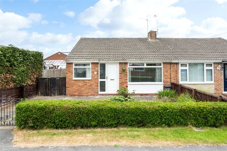2 bedroom Semi Detached Bungalow for sale