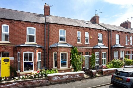 Lindley Street, 2 bedroom Mid Terrace House for sale, &pound;375,000