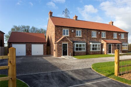 3 bedroom End Terrace House for sale