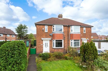 The Crossway, 2 bedroom Semi Detached House for sale, £275,000
