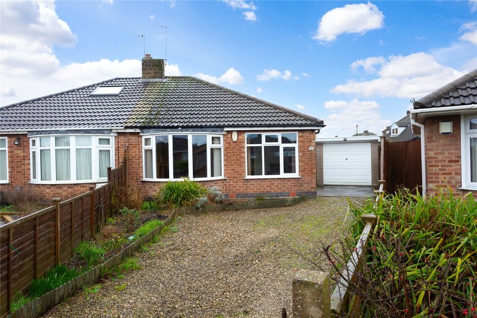 Main image of 2 bedroom Semi Detached Bungalow for sale, Badger Paddock, York, North Yorkshire, YO31