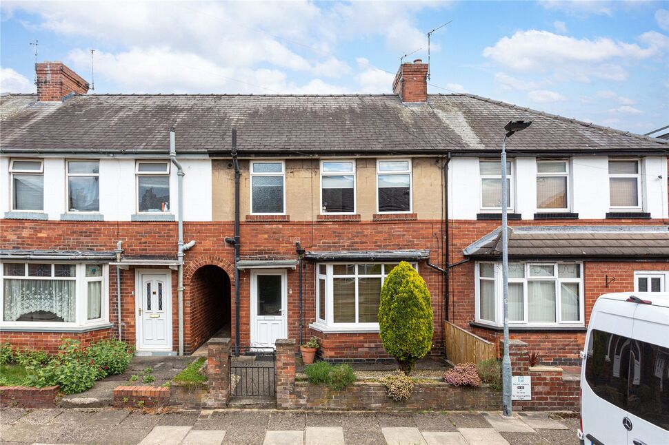 Main image of 3 bedroom Mid Terrace House for sale, Glen Avenue, York, North Yorkshire, YO31