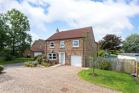 Strensall, 4 bedroom Detached House for sale, &pound;585,000