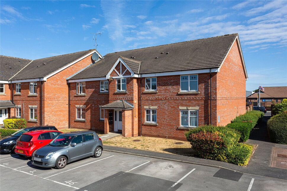 Main image of 2 bedroom Flat for sale, Saddlers Close, Huntington, North Yorkshire, YO32