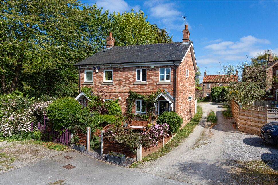 Main image of 2 bedroom Semi Detached House for sale, Waterdale Park, Huntington Road, North Yorkshire, YO31