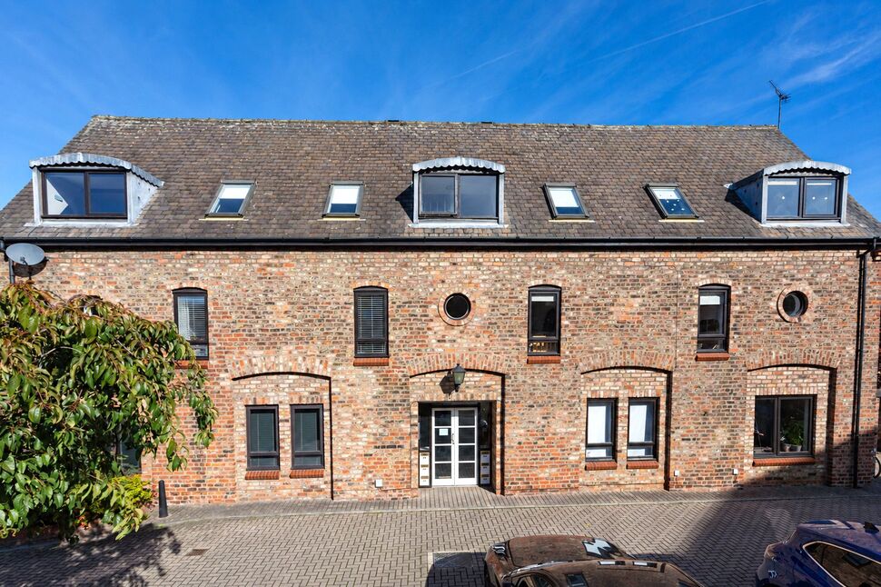 Main image of 2 bedroom Flat for sale, Dalton Terrace, York, North Yorkshire, YO24