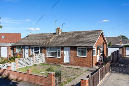 2 bedroom Semi Detached Bungalow for sale