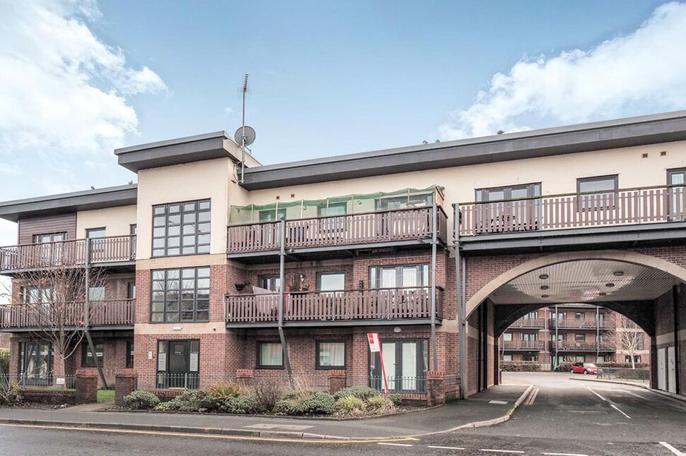 Main image of 2 bedroom Flat to rent, Water Street, Radcliffe, Greater Manchester, M26
