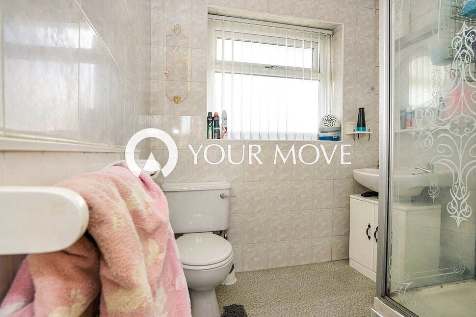 3 bedroom Detached House for sale, Harper Fold Road, Radcliffe, M26 £