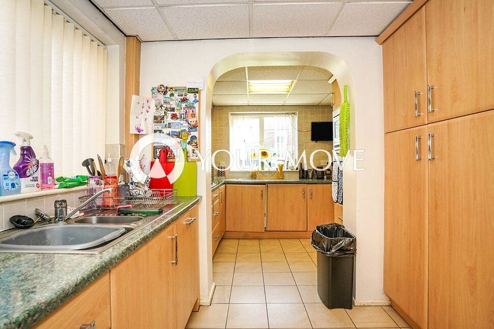 3 bedroom Detached House for sale, Harper Fold Road, Radcliffe, M26 £