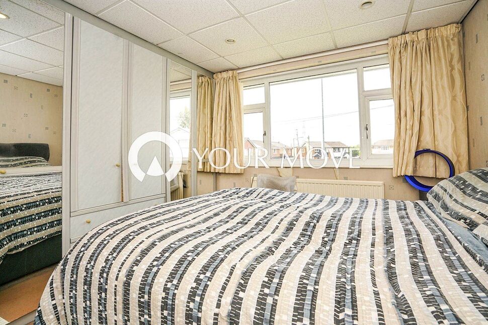 3 bedroom Detached House for sale, Harper Fold Road, Radcliffe, M26 £