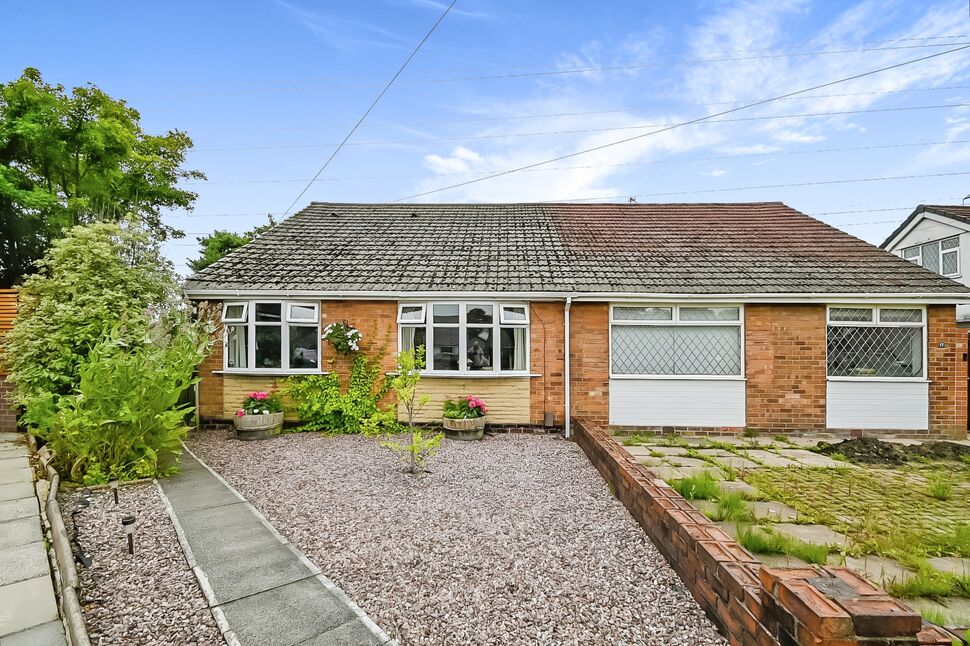 3 bedroom Semi Detached Bungalow for sale, Strangford Street, Radcliffe