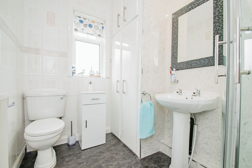 2 bedroom Mid Terrace House for sale, Bury Road, Radcliffe, M26 £155,000