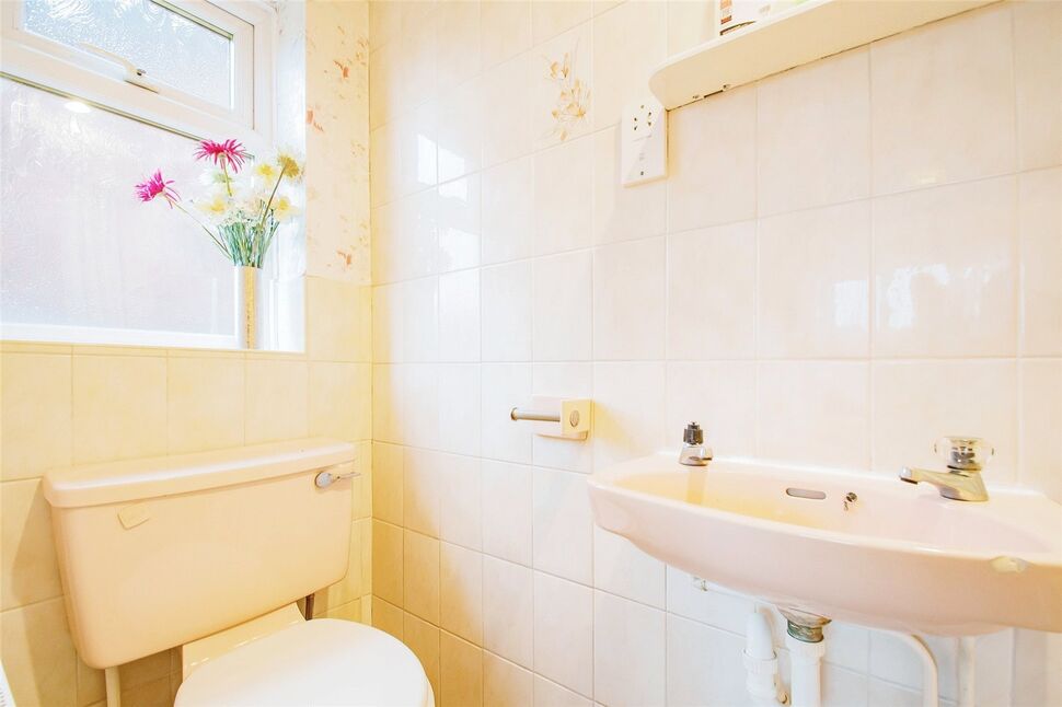 3 bedroom Detached House for sale, Stainton Road, Radcliffe, M26 £250,000