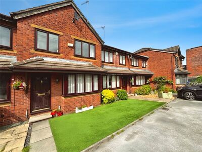 Market Street, 3 bedroom Mid Terrace House for sale, £195,000