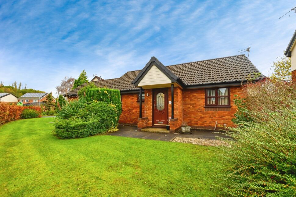 Main image of 3 bedroom Detached Bungalow for sale, Fernside, Radcliffe, Greater Manchester, M26