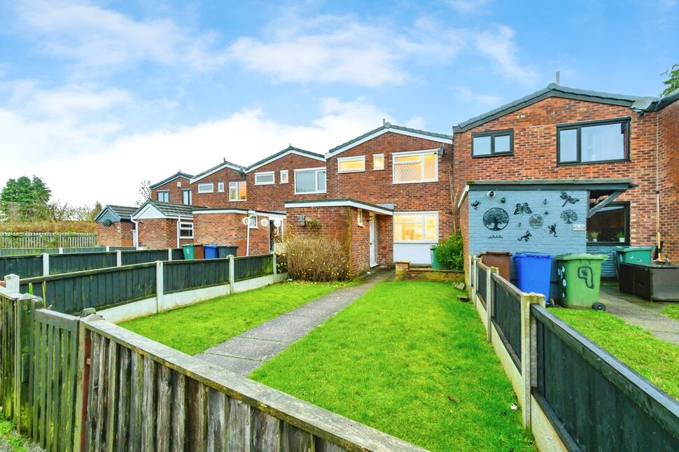 Main image of 3 bedroom Mid Terrace House for sale, Richmond Walk, Radcliffe, Greater Manchester, M26
