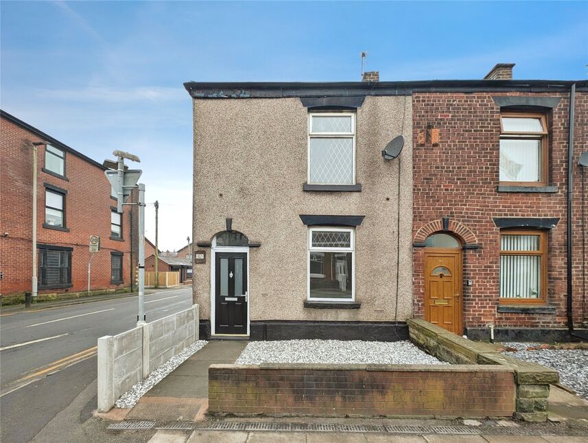 Main image of 2 bedroom End Terrace House to rent, Ainsworth Road, Radcliffe, Greater Manchester, M26