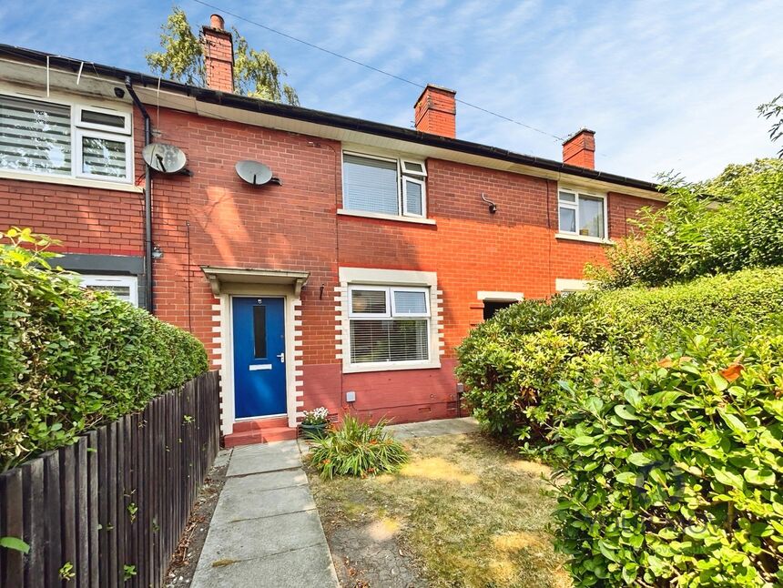 2 bedroom Mid Terrace House for sale