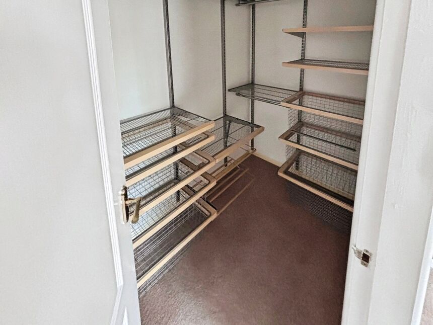 Walk In Wardrobe
