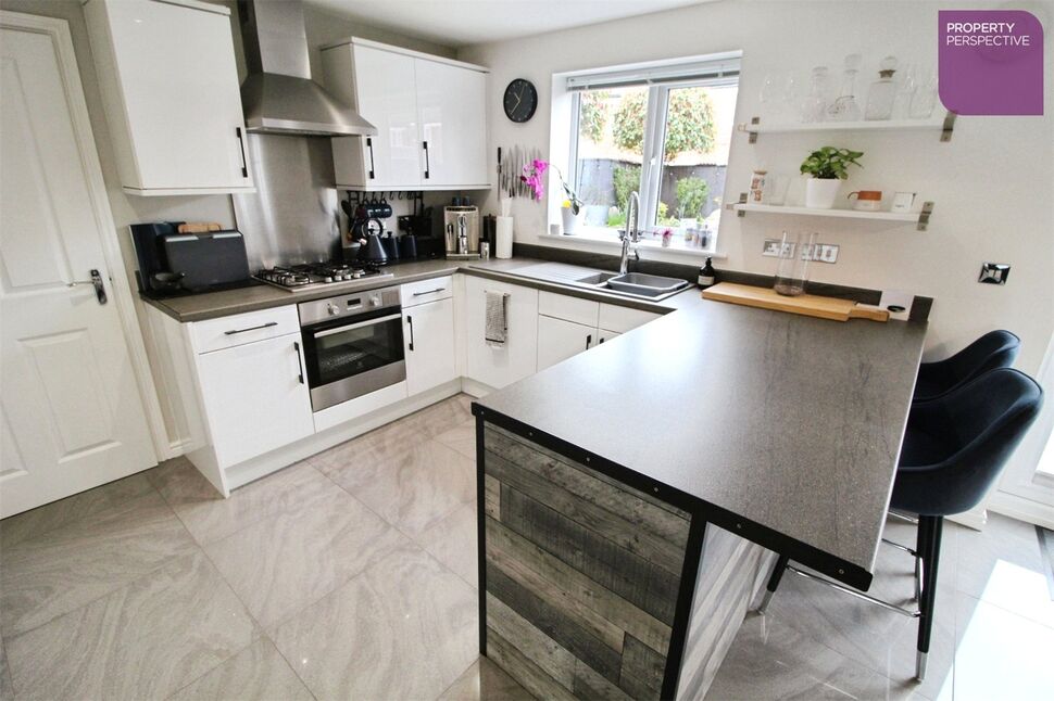 Kitchen Dining Area