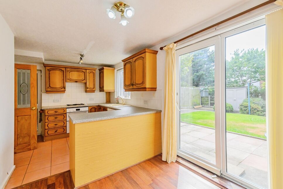 Kitchen Dining Area