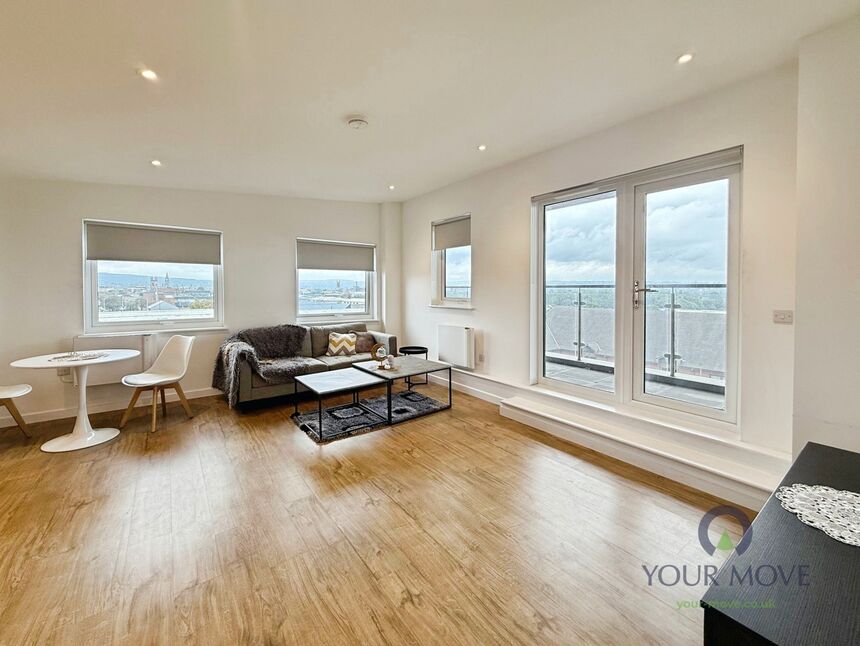 Living Room / Kitchen