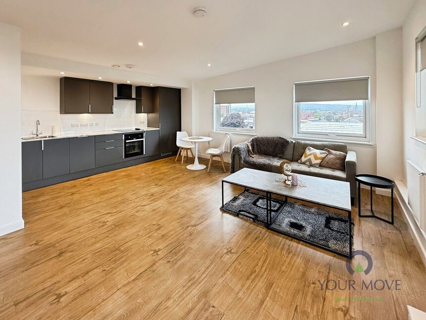 Living Room / Kitchen