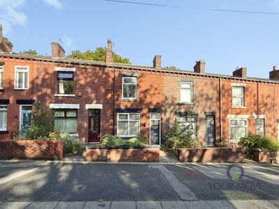 2 bedroom Mid Terrace House for sale