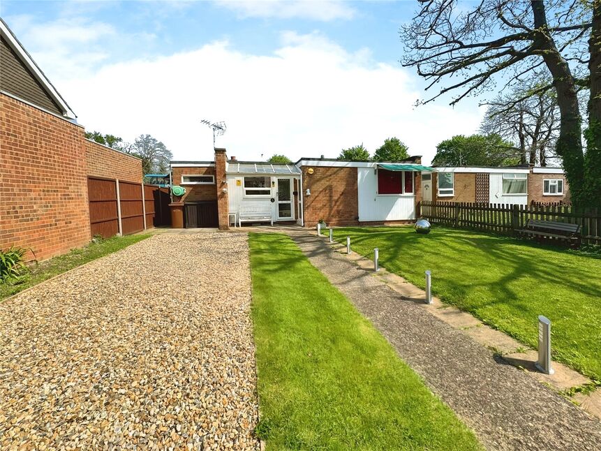 3 bedroom Mid Terrace House for sale, Walsingham Close, Gillingham, ME8